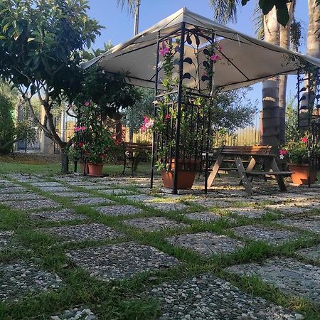 La Casetta B&B Милаццо Экстерьер фото