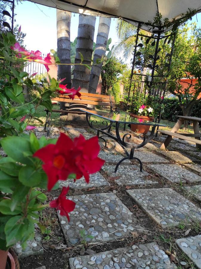 La Casetta B&B Милаццо Экстерьер фото