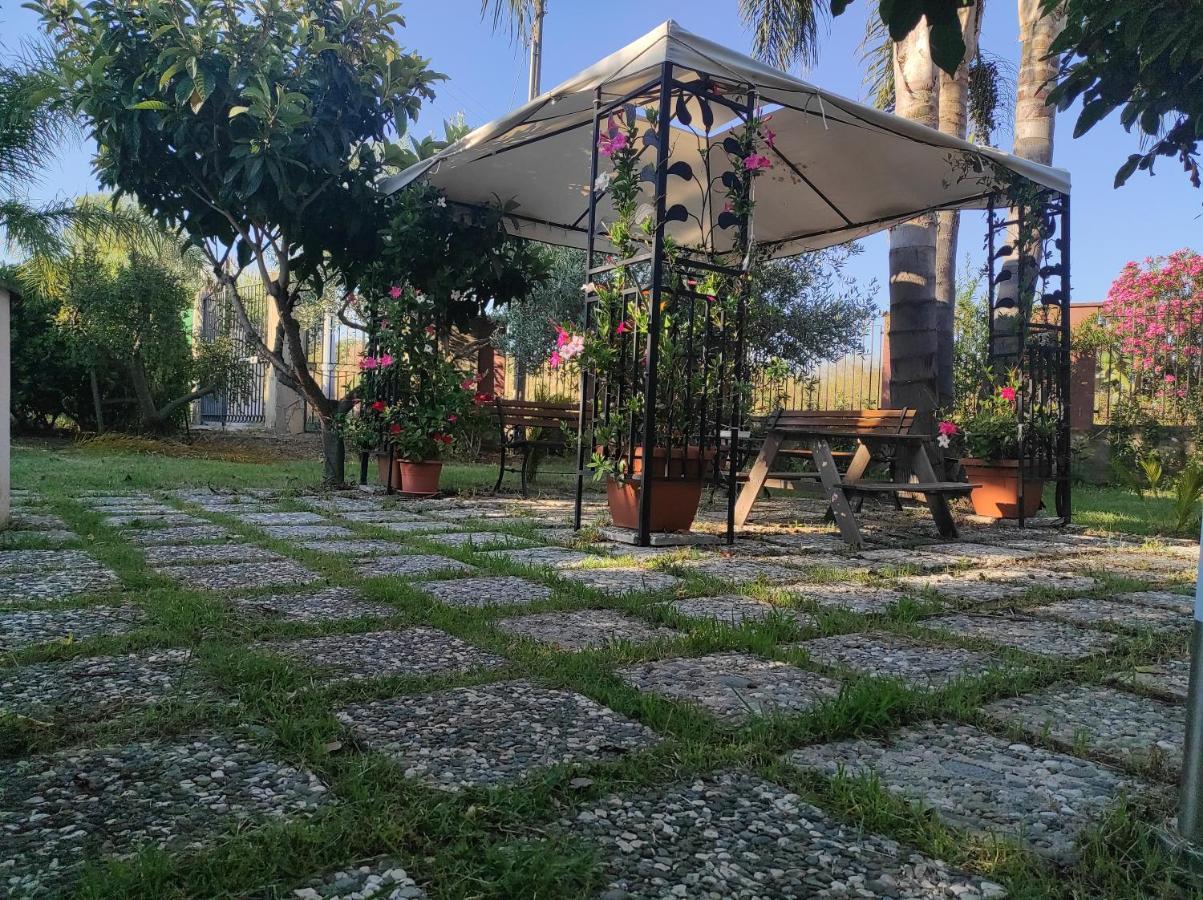 La Casetta B&B Милаццо Экстерьер фото